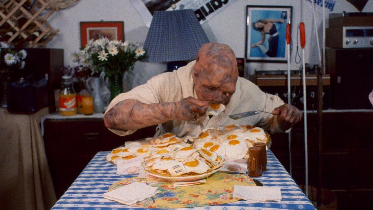 Кадр з фільму 'Токсичний месник' (1985).