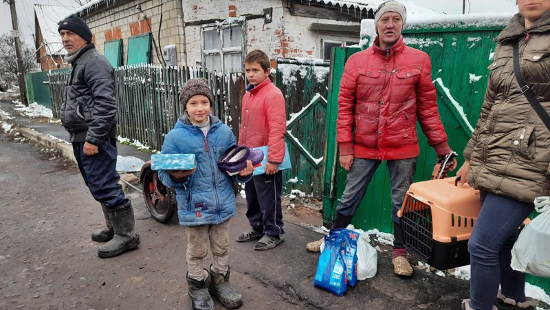 Жителі села Дворічна отримали гуманітарну допомогу, деокупована Харківщина.