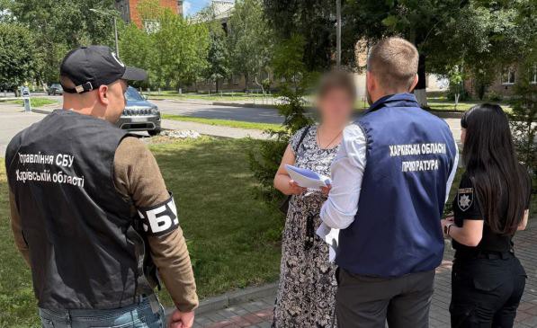 На Харківщині поліцейські підозрюють колишню правоохоронницю у роботі на окупантів