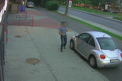 У Кракові затримали п'яного росіянина, який пошкодив близько 40 автомобілів