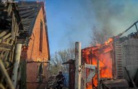 На Сумщині через російські обстріли виникли пожежі
