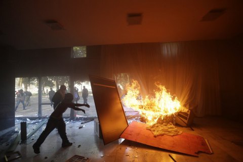 У Бразилії демонстранти підпалили міністерство сільського господарства