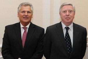 Лидеры оппозиции встретятся с Коксом и Квасьневским 