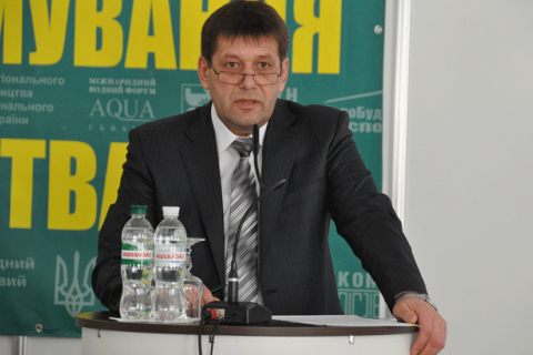 Кабмін скасував ліквідацію "Автомобільних доріг України"
