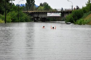 В Одесской области из-за паводка прорвало дамбу