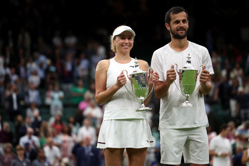 Кіченок і Павич з кубком Вімблдону