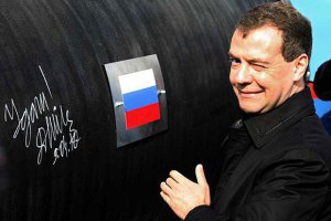 Медведев посоветовал Грузии не вступать в НАТО, дабы не портить отношения с Россией
