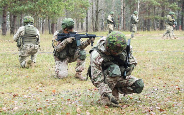 У Литві завершився міжнародний інструкторський курс для військових із країн НАТО, а також України