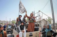 США могут уничтожить технику, доставшуюся талибам, с помощью авиаударов, - Reuters 