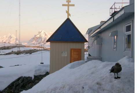 Каплиця українських полярників в Антарктиді перейде до ПЦУ