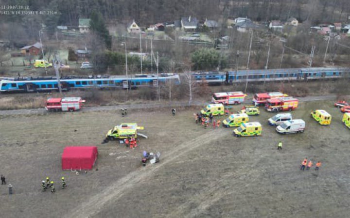 У Чехії 57 людей постраждали внаслідок зіткнення поїздів