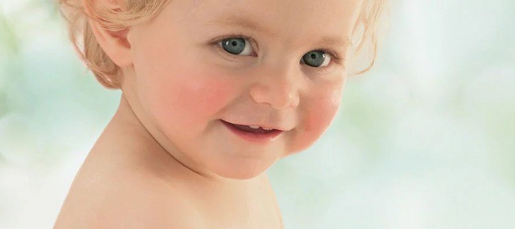 Догляд за шкірою немовляти має бути безпечним для малюка та забезпечувати достатнє зволоження