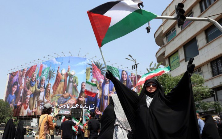 Іран відмовився від переговорів зі США щодо ядерної програми після атаки Ізраїлю. Переговори мали відбутися 15 червня