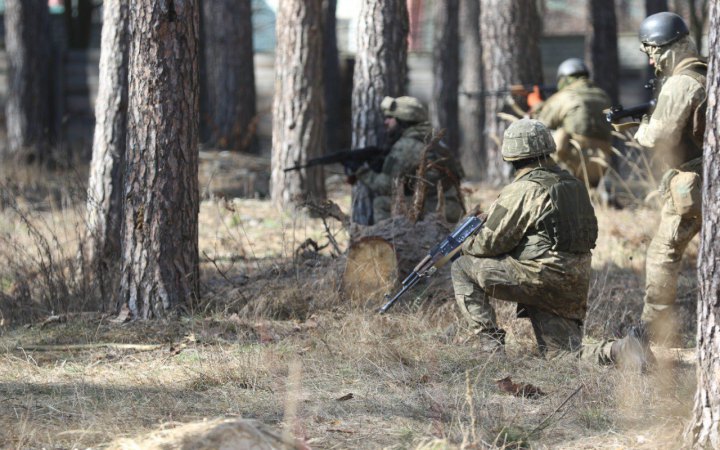 На востоке Украины ВСУ отразили пять атак российской армии и ликвидировали почти 130 оккупантов