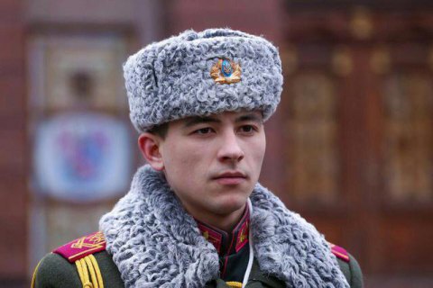 Порошенко присвоїв Героя України посмертно 21-річному лейтенанту зі Світлодарської дуги