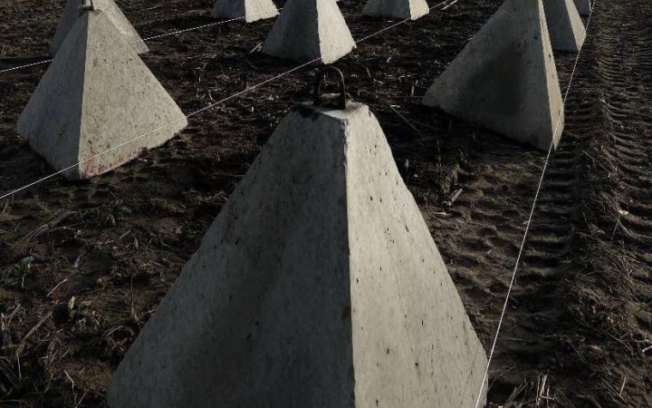 У Литві на кордоні із РФ та Білоруссю встановили "зуби дракона"