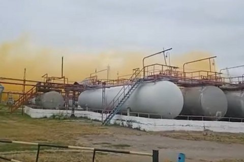 На химзаводе в Ровно произошла разгерметизация паропровода на агрегате производства азотной кислоты