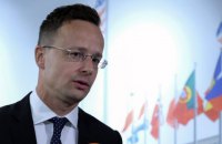 Глава МИД Венгрии завтра посетит Украину