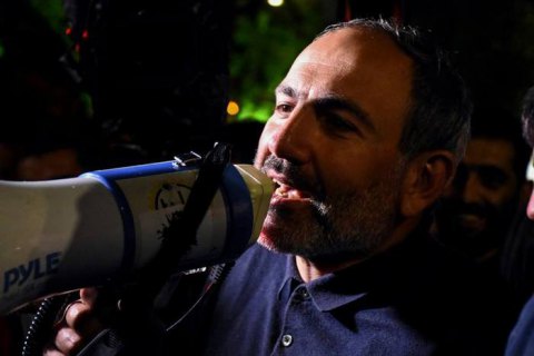 Лидера армянских протестов выпустили из СИЗО