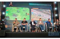 Експорт зброї, комунікація з військовими, штучний інтелект. Про що говорили на третьому Міжнародному форумі оборонних індустрій