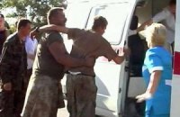 Раненых военных, перешедших границу с РФ, доставили в Украину