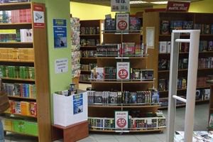Російське "Эксмо" продало свої книжкові магазини в Україні