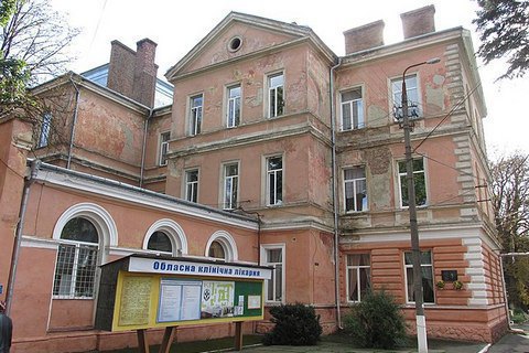 Новый пациент с коронавирусом в Черновицкой области госпитализирован в стабильном состоянии