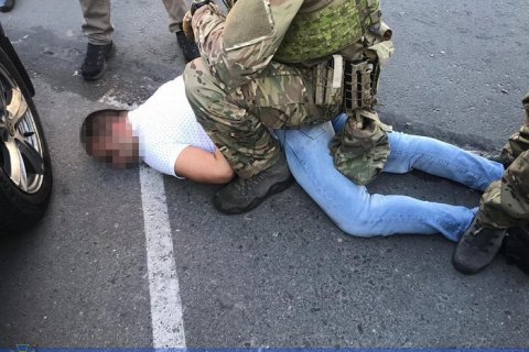В Запорожье задержали полицейского, который "заказал" убийство местного жителя (обновлено)