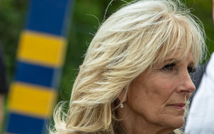 Першого чоловіка Джилл Байден звинуватили у вбивстві дружини