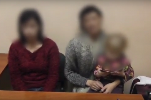 Дві росіянки з дитиною пішки прийшли в Україну і попросили статус біженців