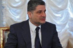 Тигран Саркисян сохранил должность премьера Армении