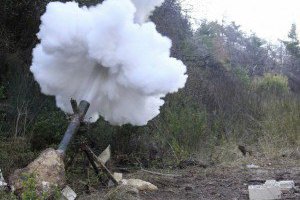 Боевики из минометов обстреляли блокпост под Дебальцево