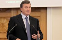 Янукович пожелал Севастополю процветания
