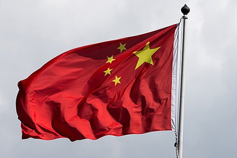 Китай отреагировал на пошлины США немедленным введением собственных пошлин