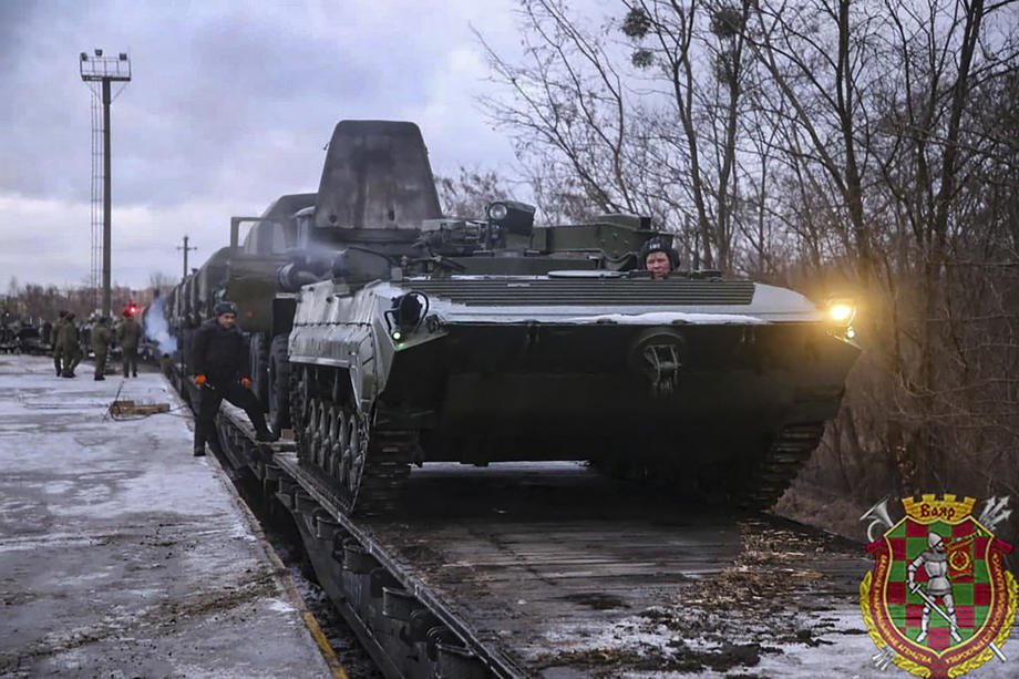 Военная техники армии РФ прибывает на совместные военные учения «Союзная решимость 2022» в Беларуси, 18 января 2022 г.