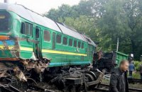 У Хмельницькій області зіткнулися вантажний і пасажирський поїзди (оновлено)