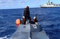 В Атлантиці затримали напів субмарину з 1,7 тонн кокаїну на борту