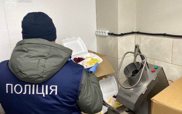 У Миколаєві розслідують факти неналежного харчування школярів