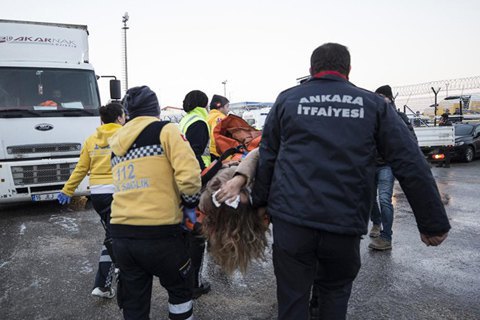Серед постраждалих під час аварії поїзда в Анкарі, попередньо, немає українців, - МЗС