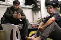 РФ депортирует 300 таджиков в ответ на приговор россиянину в Таджикистане