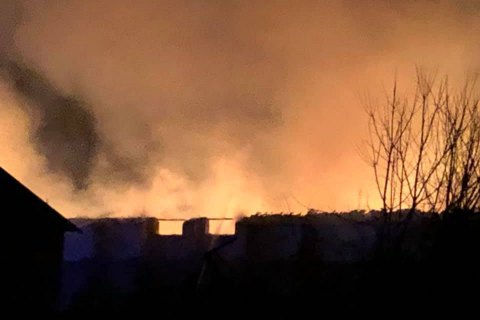 Во Львовской области пожар уничтожил 500 тонн зерна