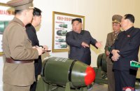 Кім Чен Ин оглянув боєголовки, які здатні доставити ядерну бомбу на територію США