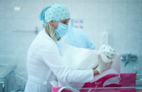 НСЗУ виявила порушення у 23 медзакладах, які надають допомогу при пологах — результати моніторингу