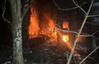 Росіяни обстріляли Селидове на Донеччині: поцілили у п'ятиповерхівку