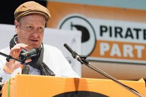 Німецькі пірати хочуть більше говорити про Тимошенко
