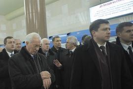 Как Азаров открывал новые станции метро
