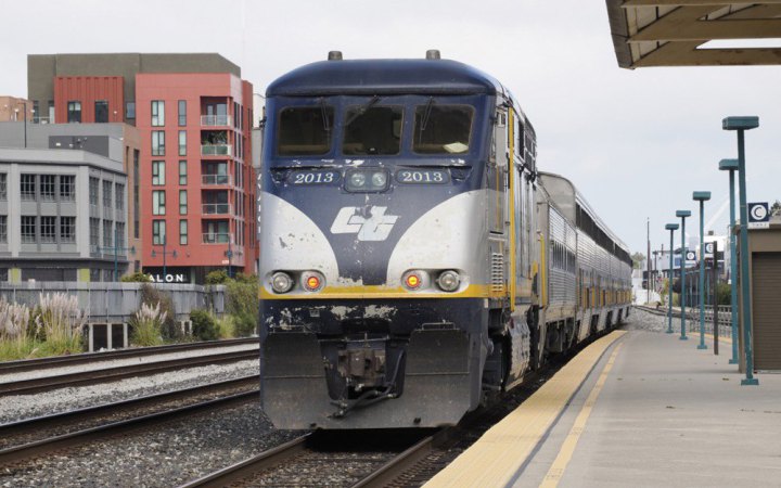 У Сумській області змінено маршрути і графік деяких поїздів. Зміни можливі ще в двох регіонах