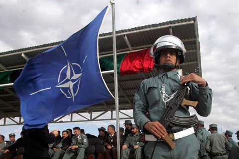 В Афганистане при теракте погибли три солдата миссии НАТО (обновлено)