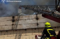 У Кривому Розі гасять пожежу на виробництві, три людини загинули