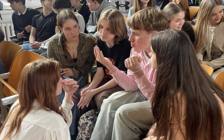 (Не)стати космонавтом. “Уявлення дітей про ринок праці дуже фрагментарне” 